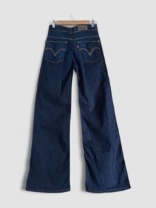 jean levi's 474 loose fit wide leg dos
