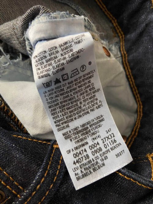 jean vintage levis 474 loose fit wide leg 2000 Y2K etiquette