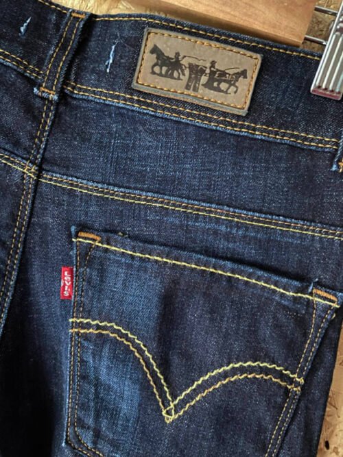 jean vintage levis 474 loose fit wide leg 2000 Y2K red tab