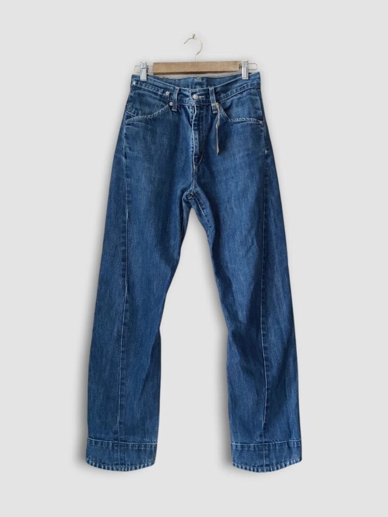 Jean Levi's 843 Engineered Vintage 2000 W30 Coupe Droite | Ta Mère