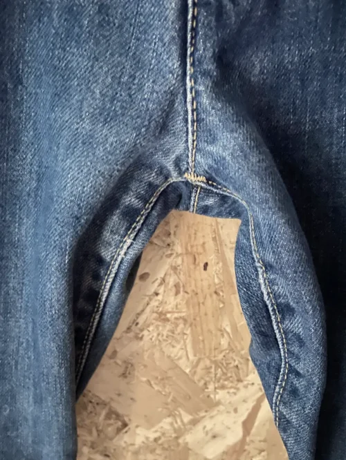 jean vintage levis 843 engineered 2000 entrejambe