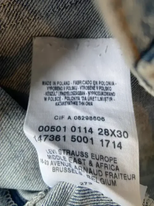 jean vintage levis 501 straight 2000 y2k etiquette
