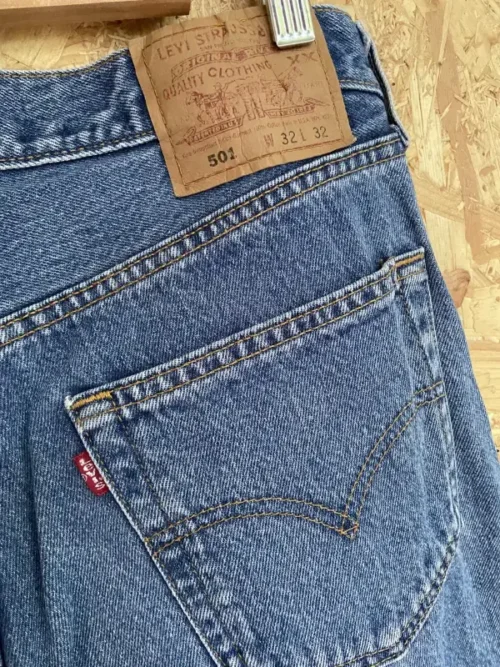 jean vintage levis 501 90 made in usa w32 red tab