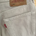 jean vintage levis 501 beige 90 w28 beige red tab