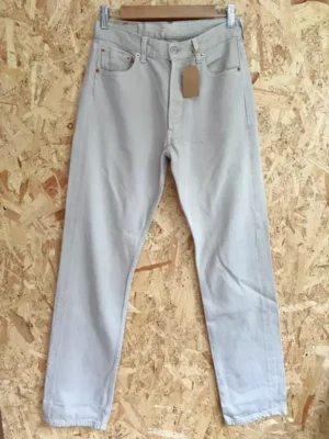 jean vintage levis straight 501 beige face