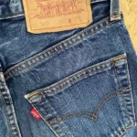 jean vintage levis 505 90 w27 red tab