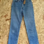 jean vintage levis 512 slim fit straight size 3 face