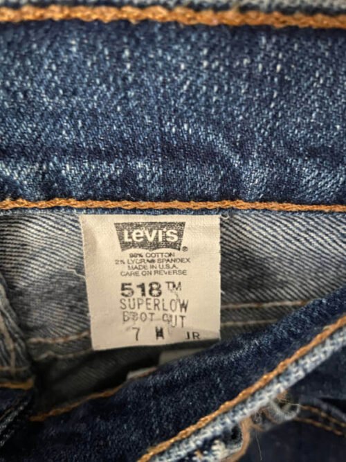 jean vintage levis 518 taille basse superlow bootcut étiquette