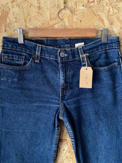 jean vintage levis 518 taille basse superlow bootcut taille