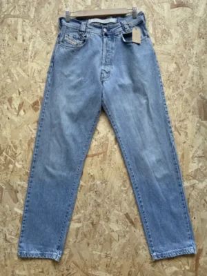 jean vintage diesel saddle 90s w30 made in italy face