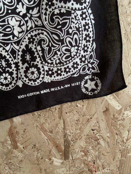 bandana vintage années 80 made in usa cachemire marque