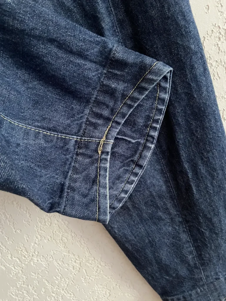 Levi's 835 engineered coutures tournantes W27 Y2K ourlets