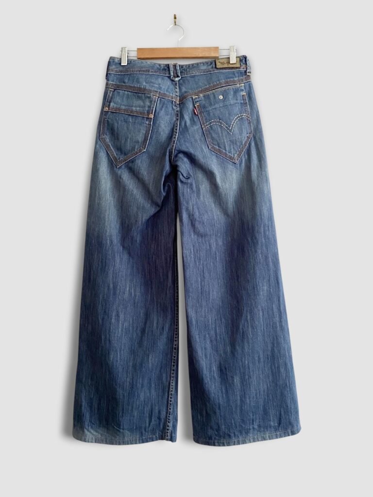 jean levi's Marilee spade pocket loose fit Y2K dos