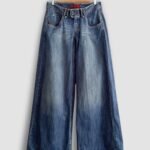 jean levi's Marilee spade pocket loose fit Y2K face