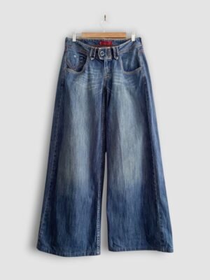jean levi's Marilee spade pocket loose fit Y2K face