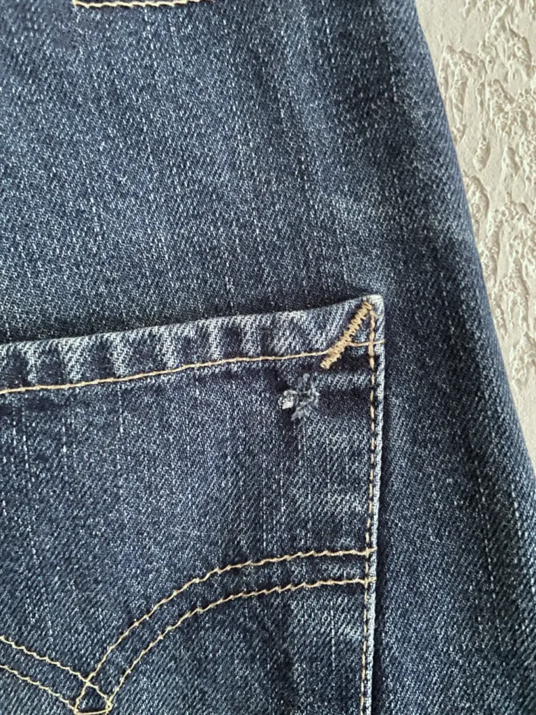 jort levis engineered vintage années 2000 défaut