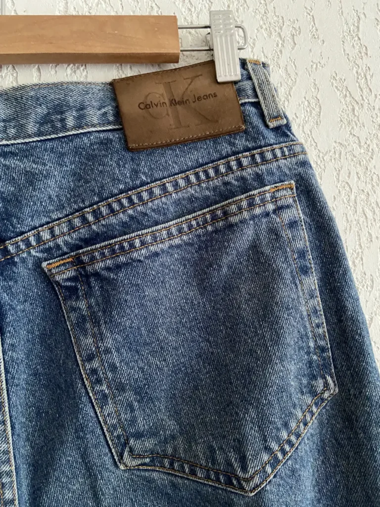 jean vintage calvin klein années 90 USA patch cuir