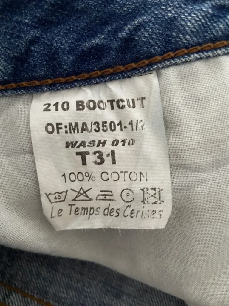 jean vintage le temps des cerises Y2K etiquette