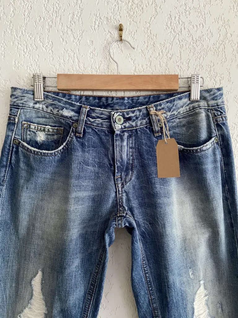jean vintage le temps des cerises Y2K taille