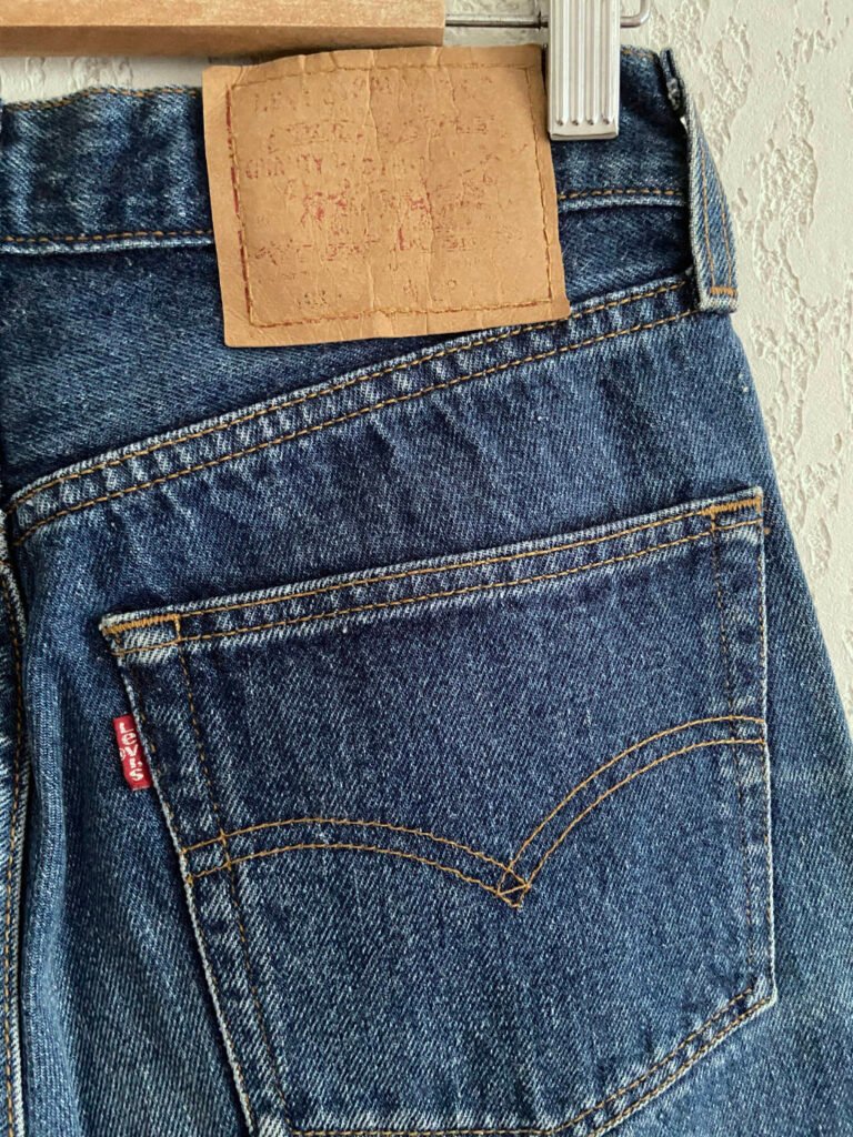 Jean levi's 501 shrink to fit valencia street 1996 red tab