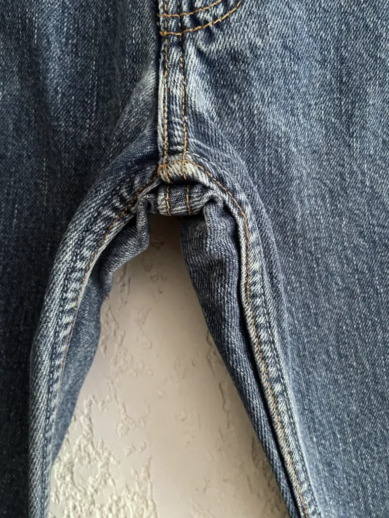 jean levi's 534 vintage W32 entrejambe