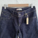 jean levi's vintage 2000s booty flare fit W29 taille