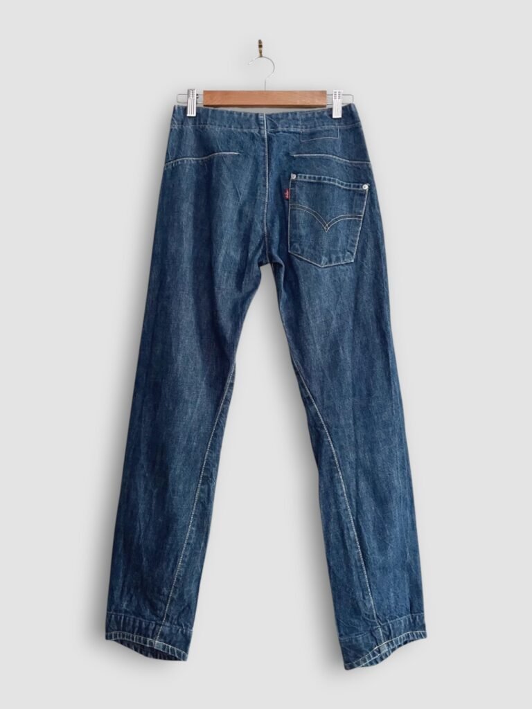 jean levis engineered 835 taille basse dos