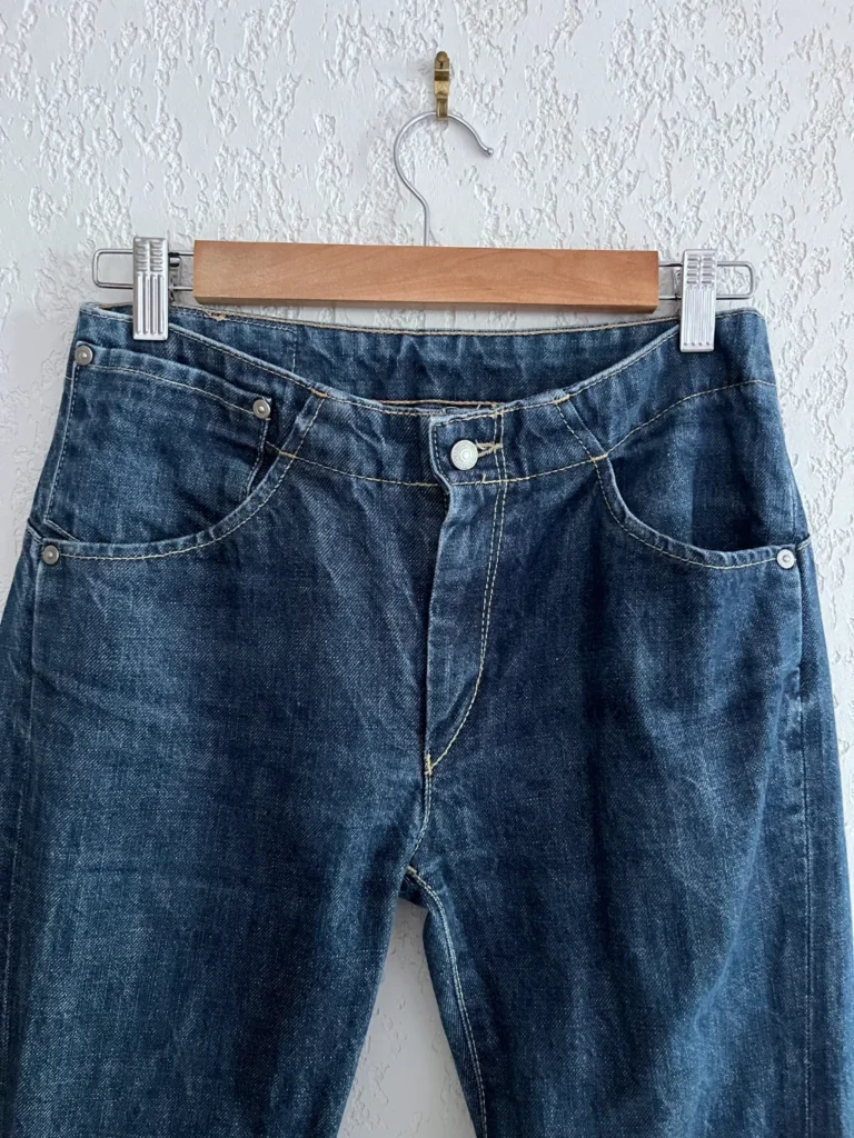 jean levis engineered 835 taille basse taille